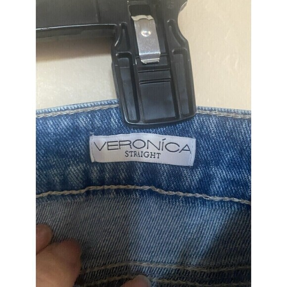 sofia vergara destressed straight leg jeans Sz.8 short - Picture 4 of 4